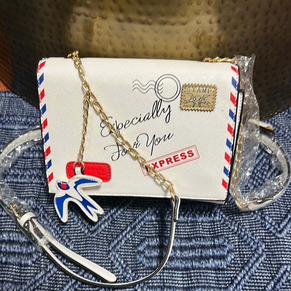 White and Red Crossbody Bag with Nautical Charm